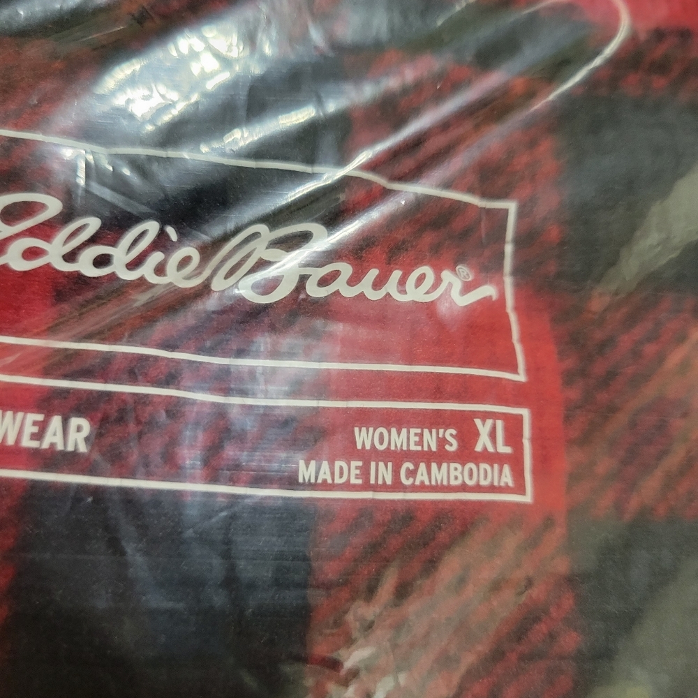 Sleepwear Eddie Bauer 2 Piece Red Plaid Moose Pajama Set Women's Large XL - Picture 2 of 10